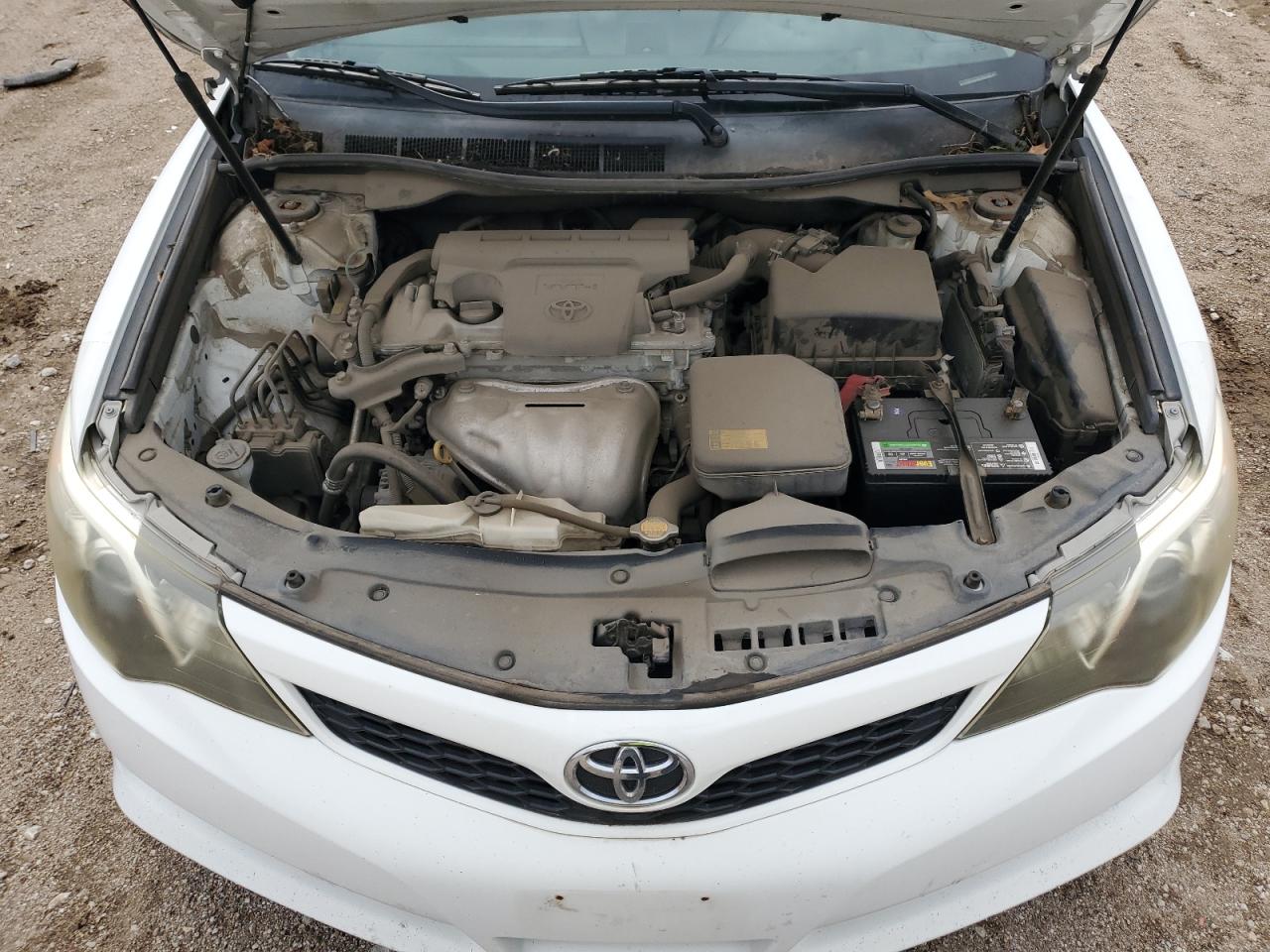 TOYOTA CAMRY L