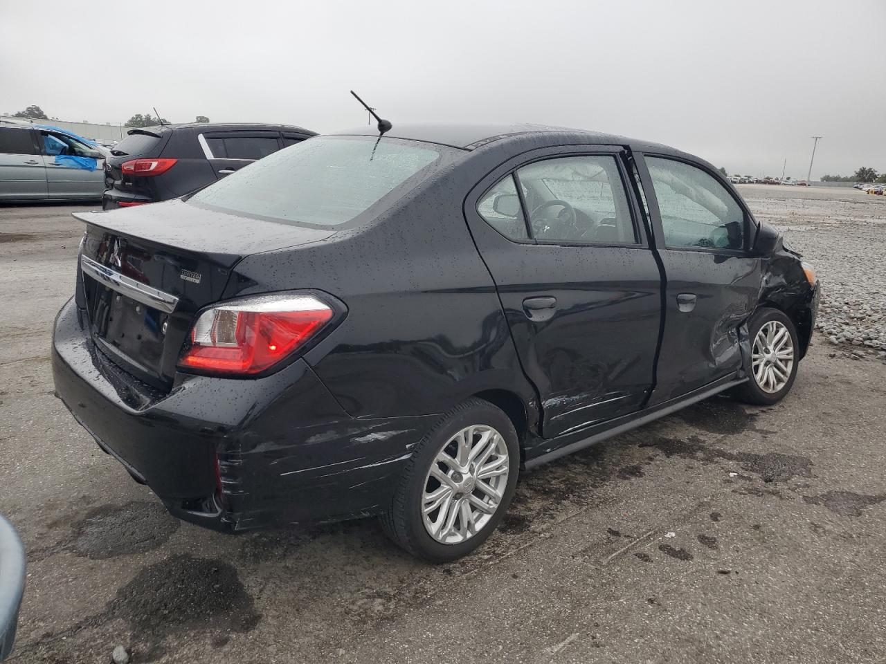 MITSUBISHI MIRAGE G4 ES