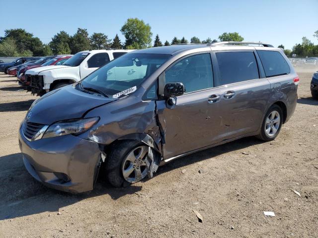 TOYOTA SIENNA LE