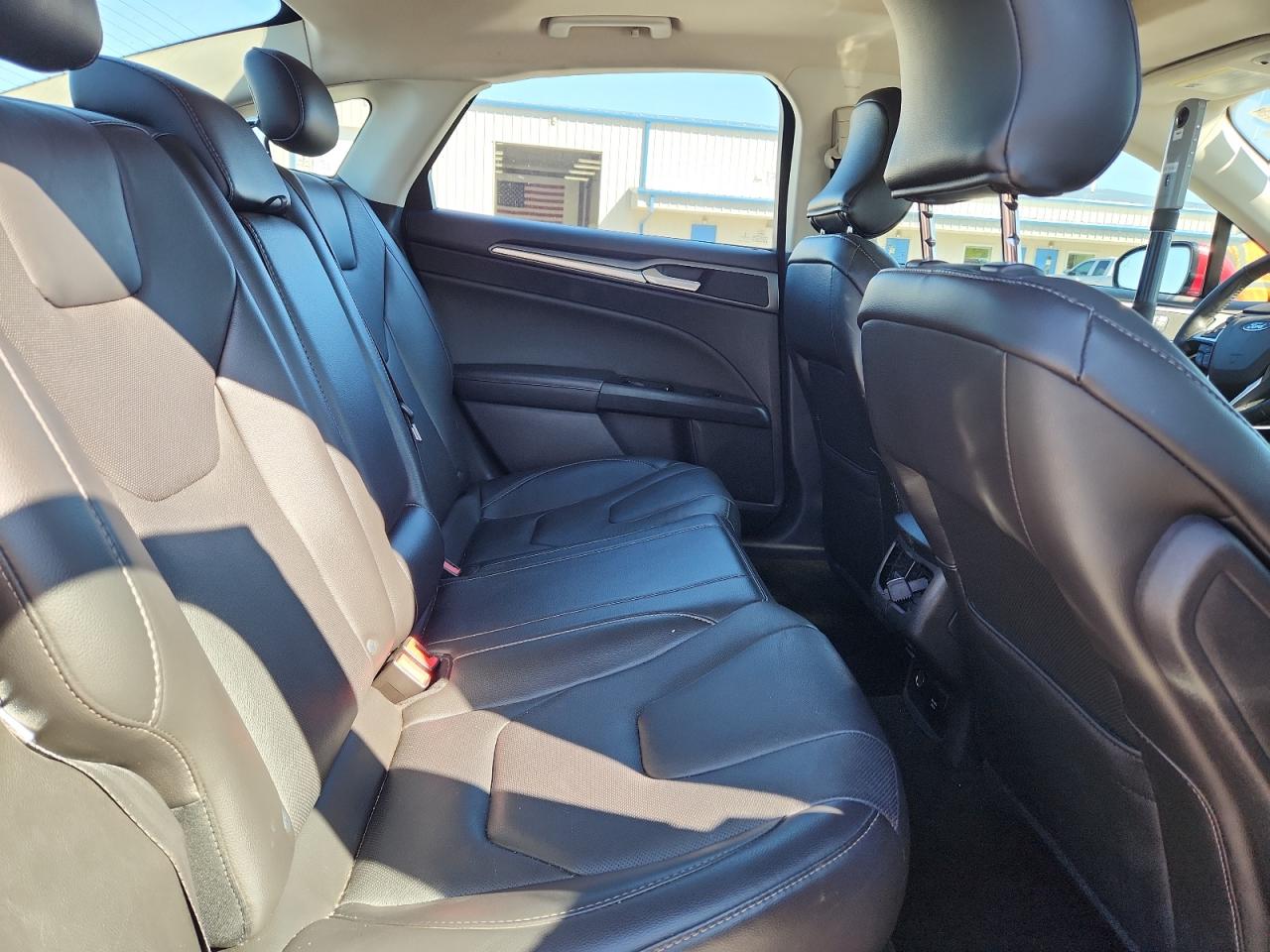 FORD FUSION TITANIUM