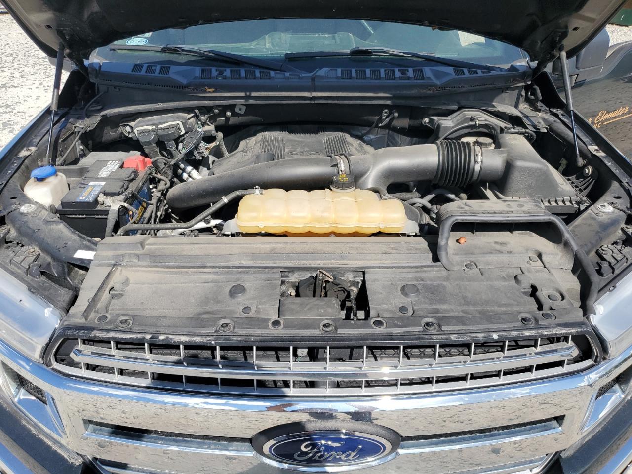 FORD F-150 SUPER CAB