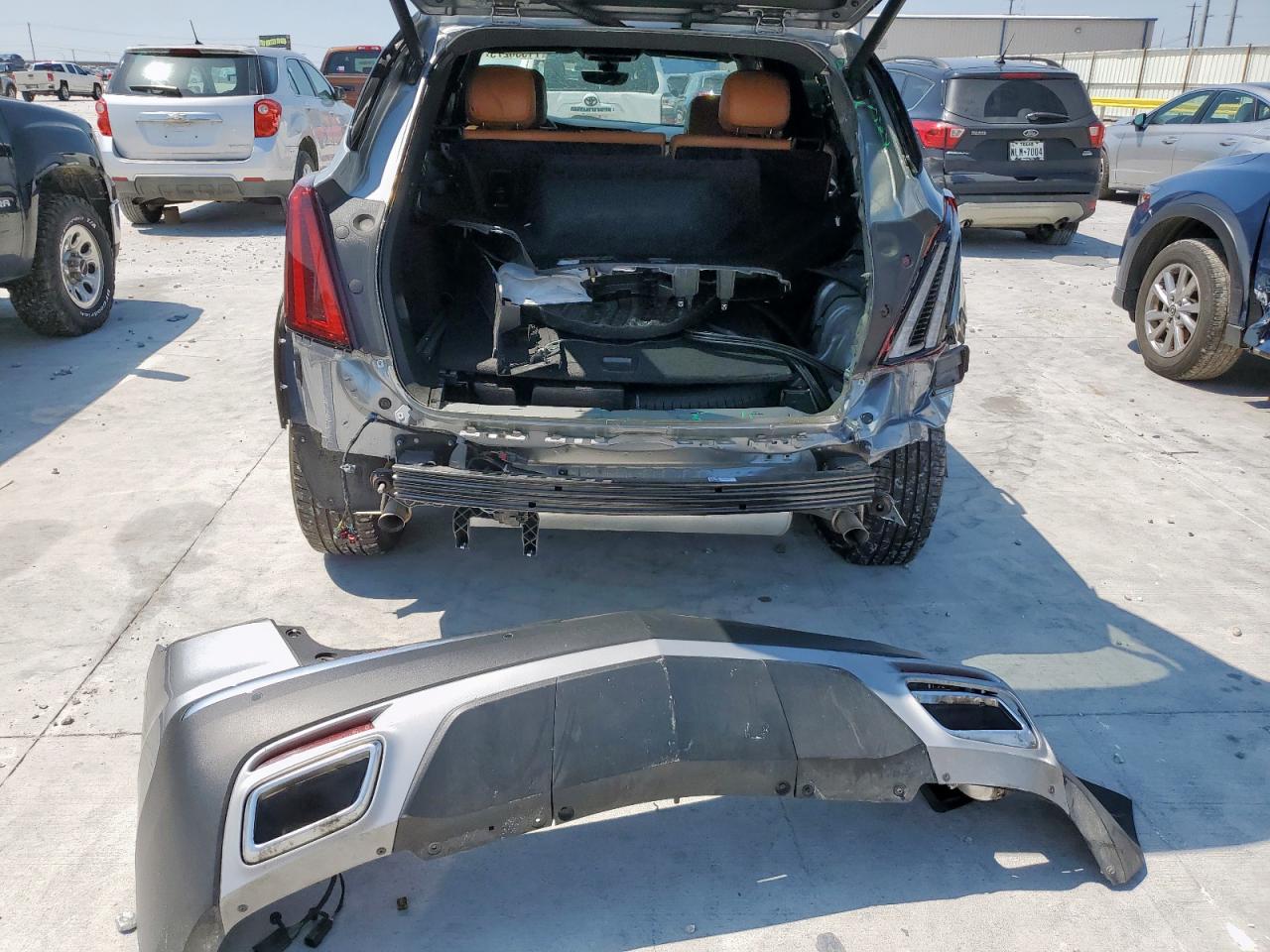 CADILLAC XT5 PREMIUM LUXURY