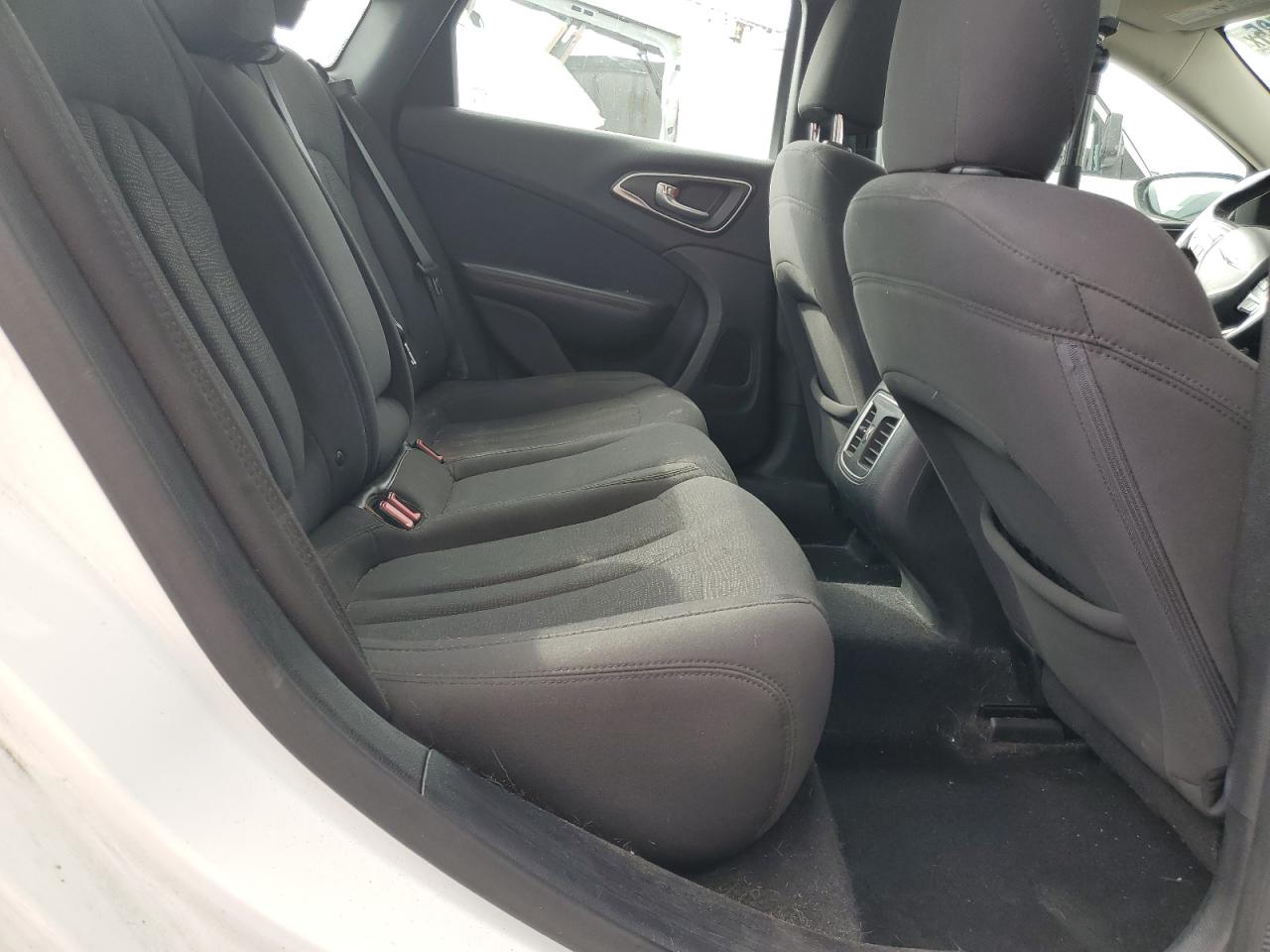 CHRYSLER 200 LIMITED