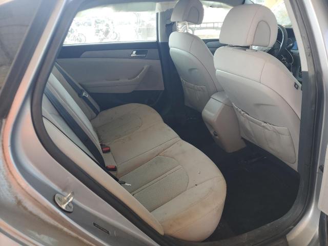 2015 HYUNDAI SONATA SE 5NPE24AF2FH220049