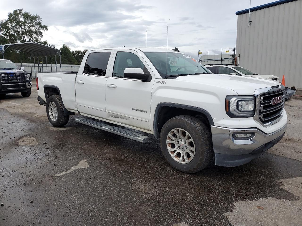 GMC SIERRA K1500 SLE