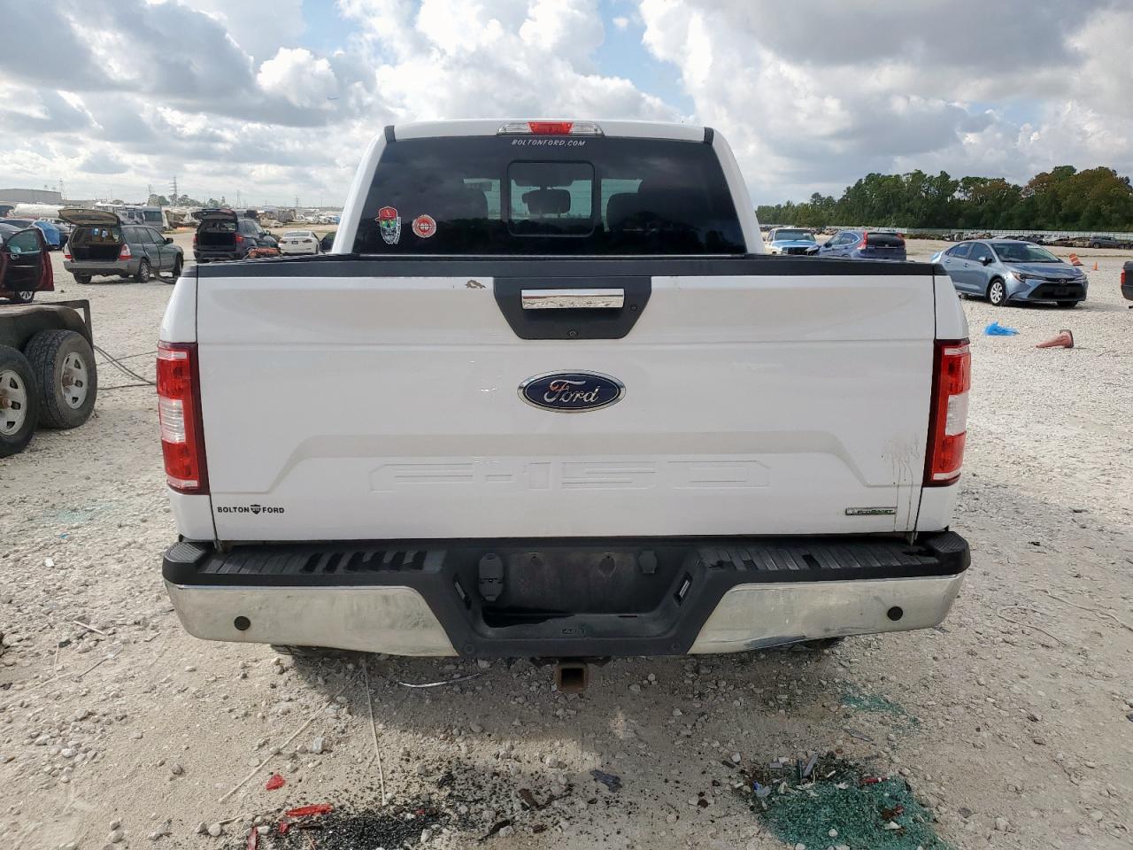FORD F-150 SUPERCREW