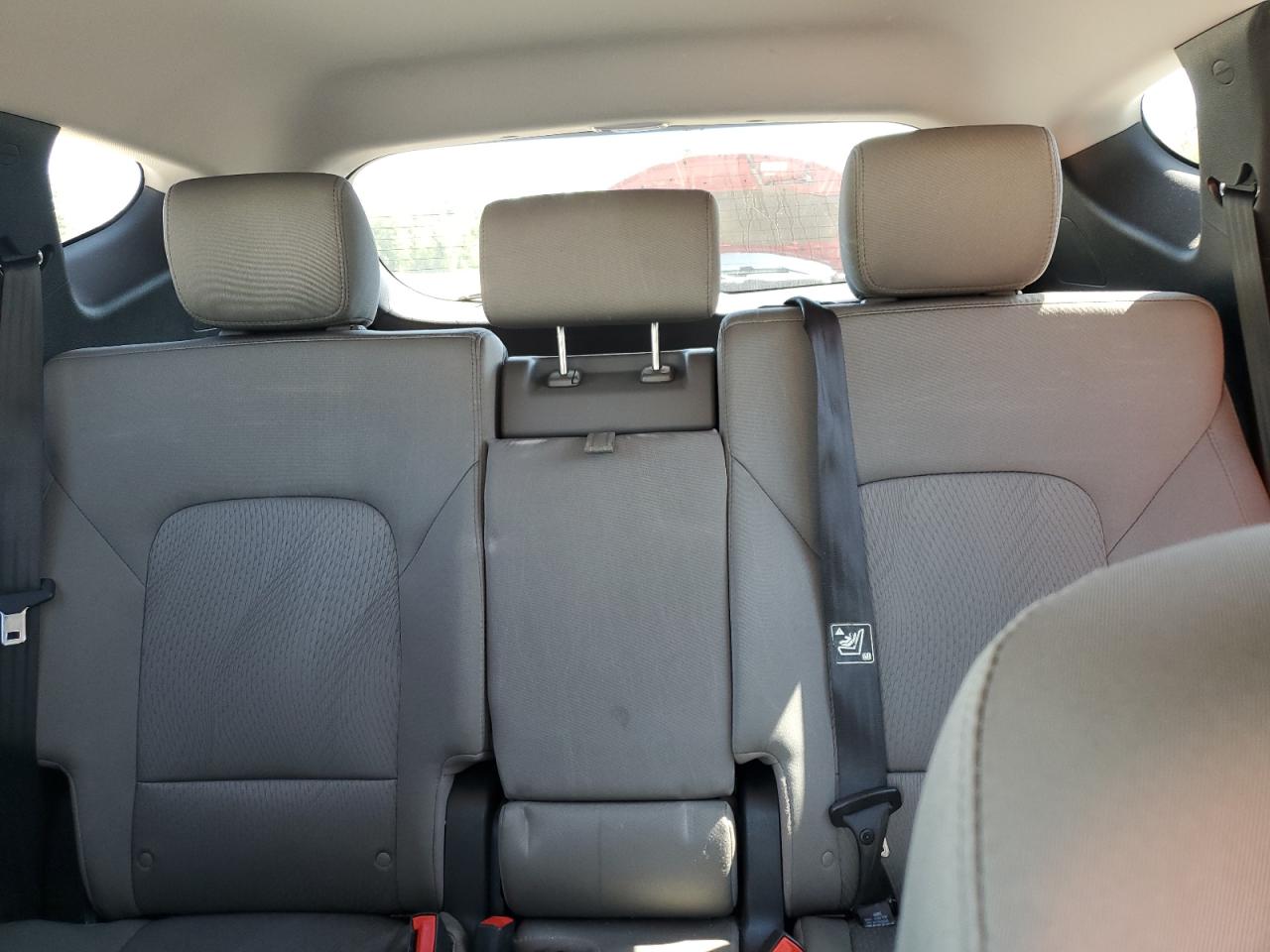 HYUNDAI SANTA FE SPORT