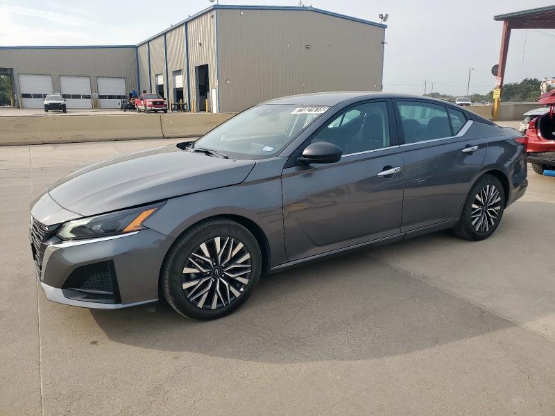 NISSAN ALTIMA SV