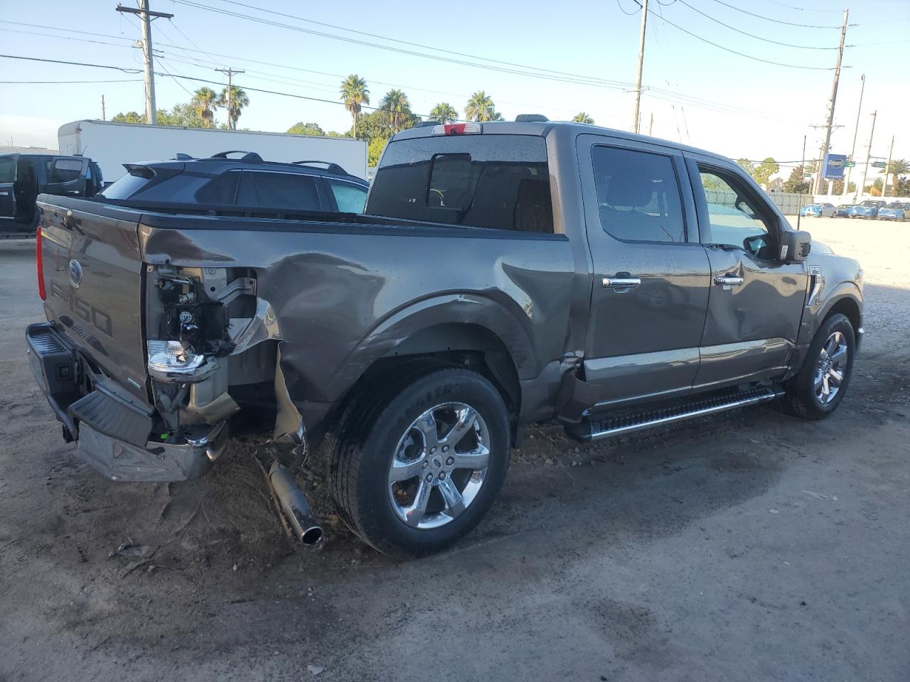 FORD F-150 SUPERCREW