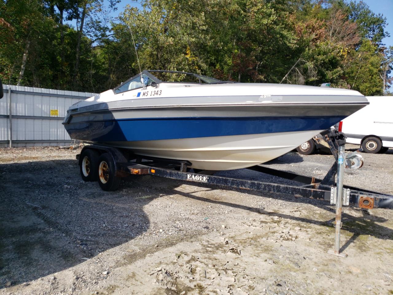 Lot #3261194969 1988 RINKER MARINE LOT