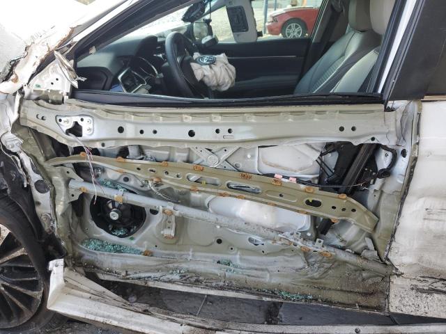 2018 TOYOTA CAMRY L 4T1B11HK7JU017000