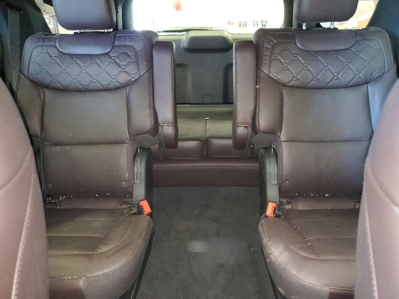 FORD EXPLORER PLATINUM