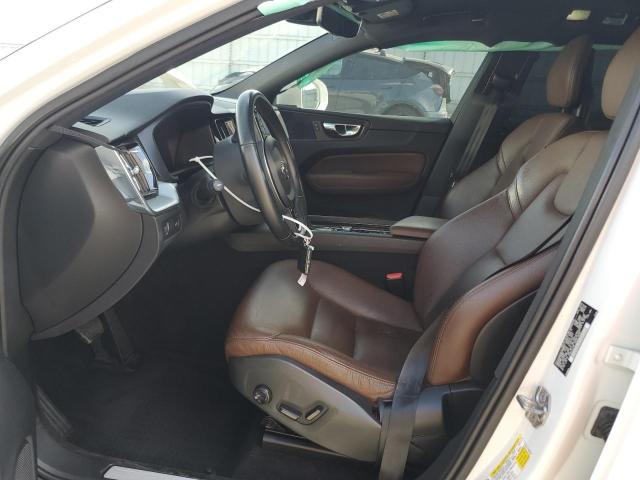 2018 VOLVO XC60 T5 MO - YV4102RK6J1095631