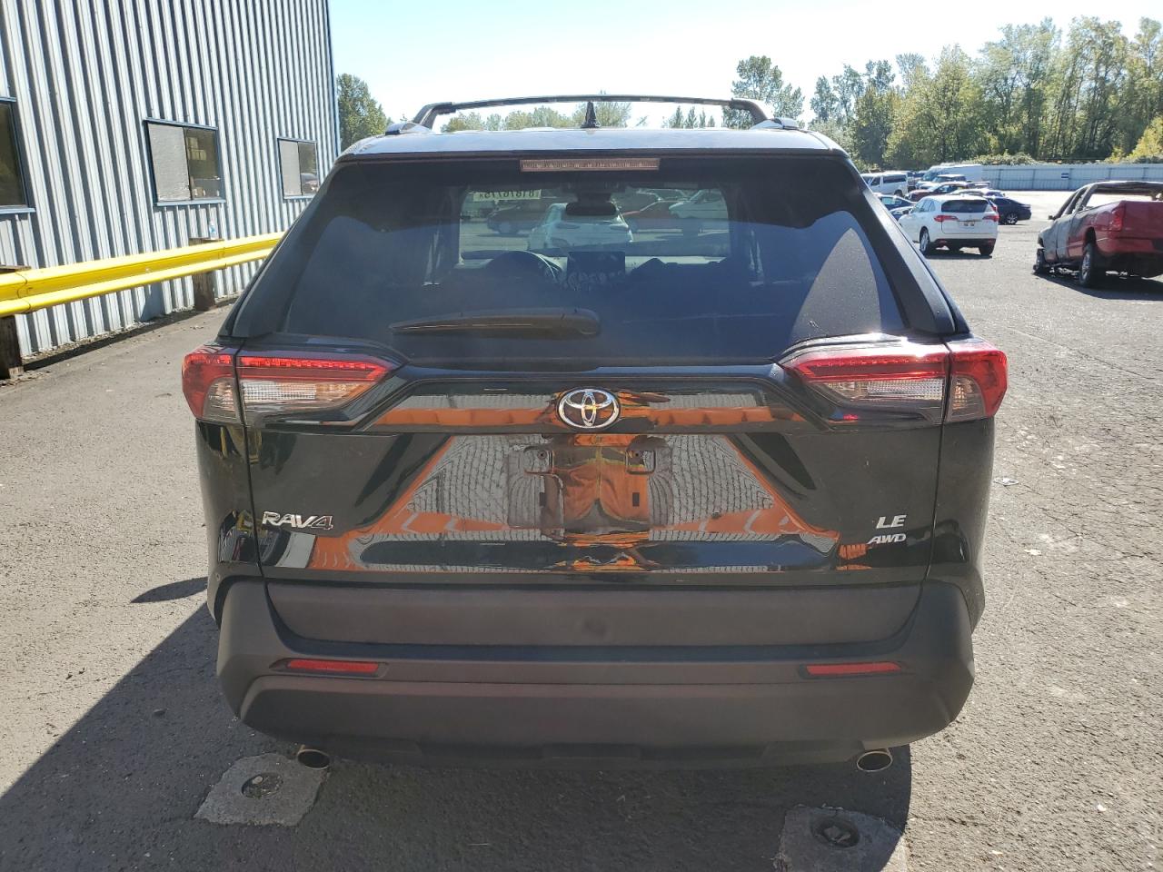 TOYOTA RAV4 LE