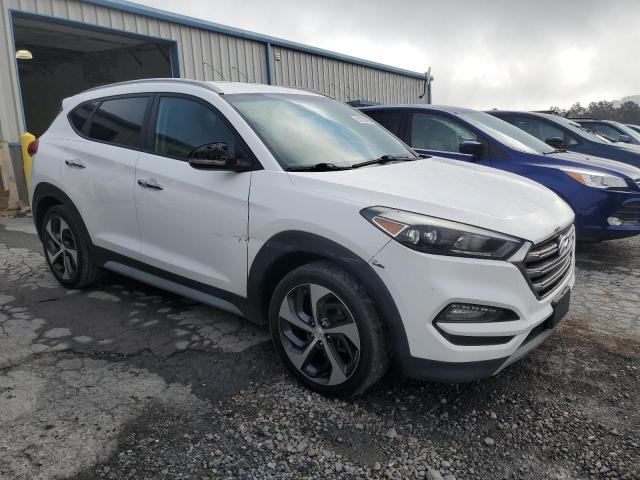 2018 HYUNDAI TUCSON VAL KM8J3CA27JU721628