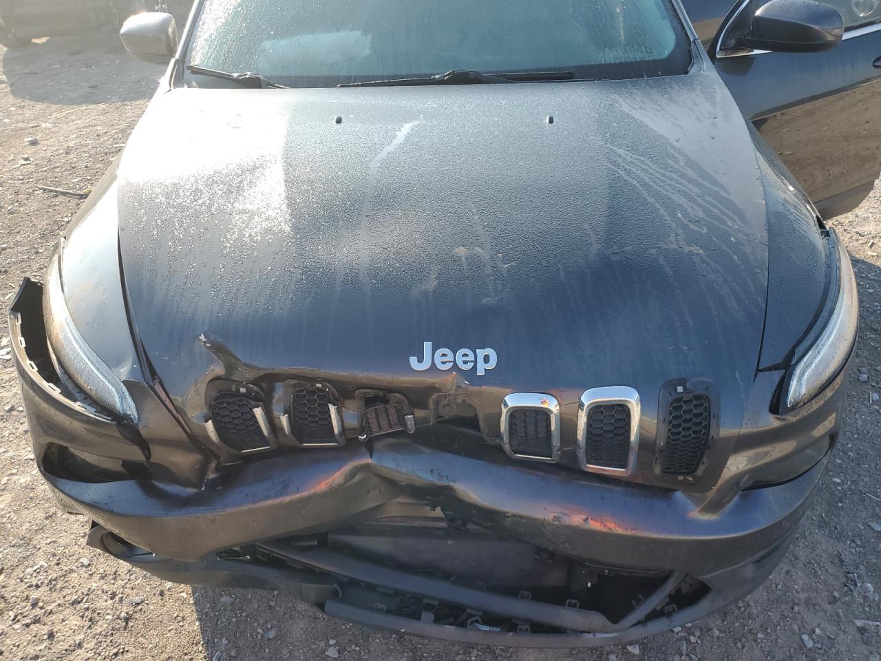 JEEP GRAND CHEROKEE LATITUDE