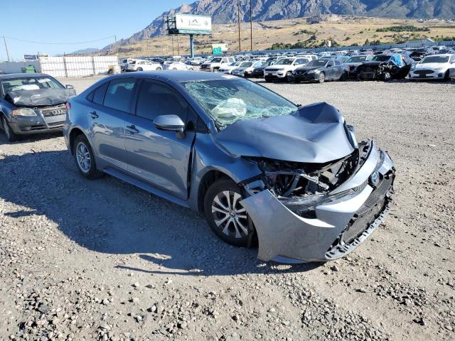 2022 TOYOTA COROLLA LE - JTDEAMDE2N3010129