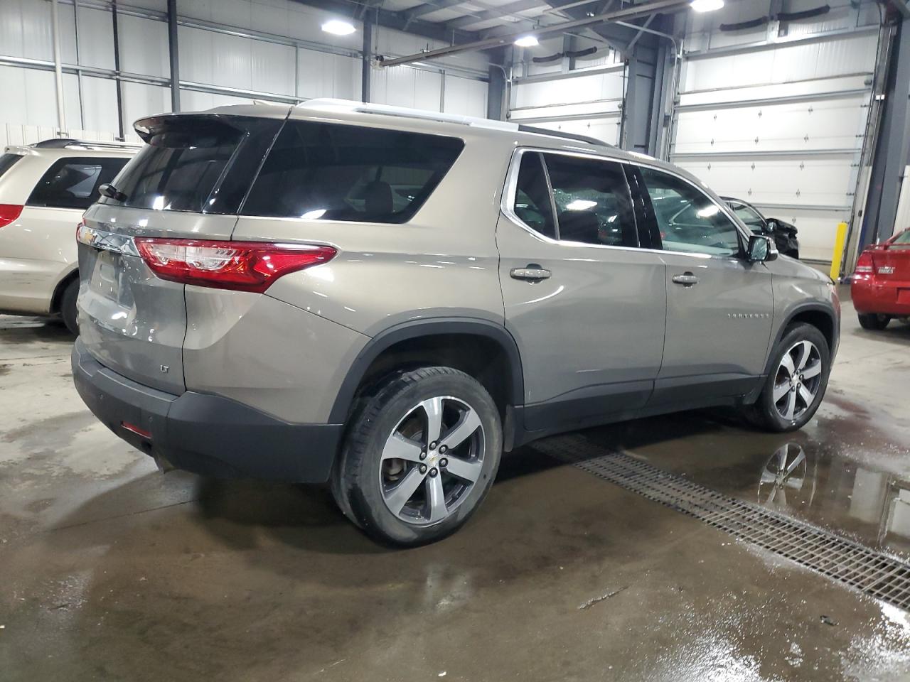 CHEVROLET TRAVERSE LT