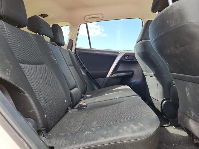 2018 TOYOTA RAV4 LE - JTMZFREV6JJ193331