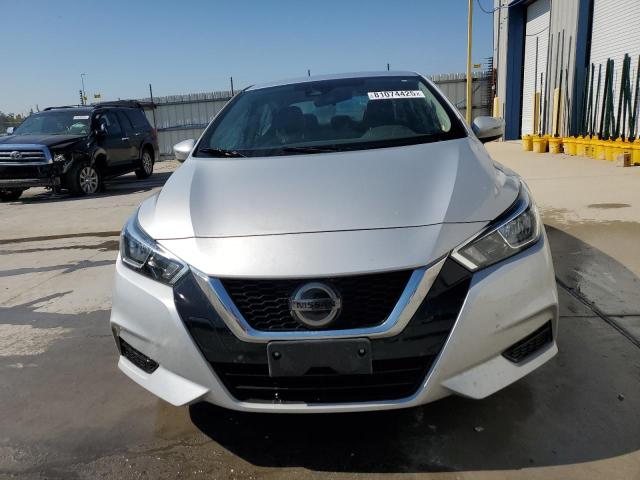 2020 NISSAN VERSA SV 3N1CN8EV8LL837171