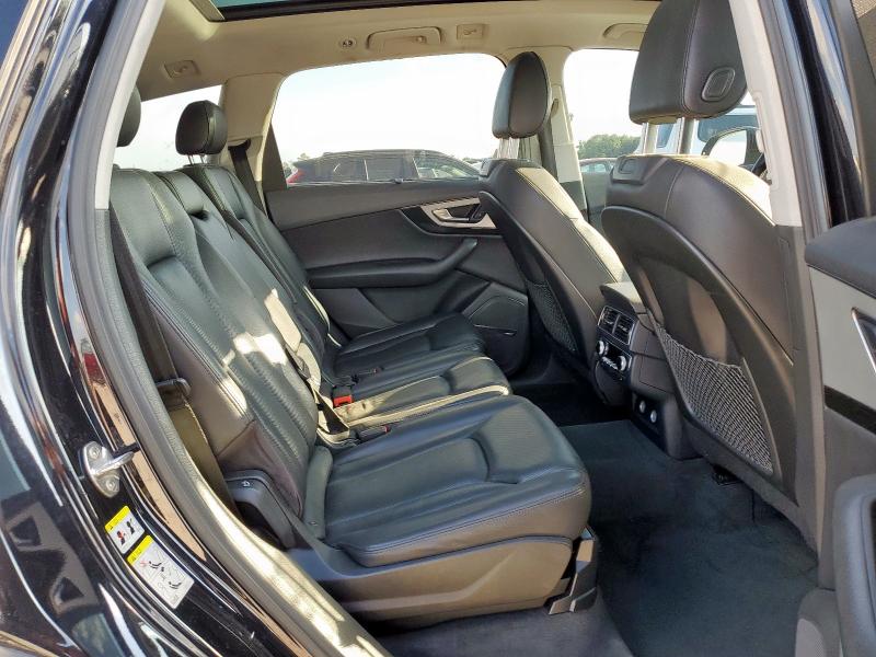 2019 AUDI Q7 PREMIUM - WA1LHAF70KD044912