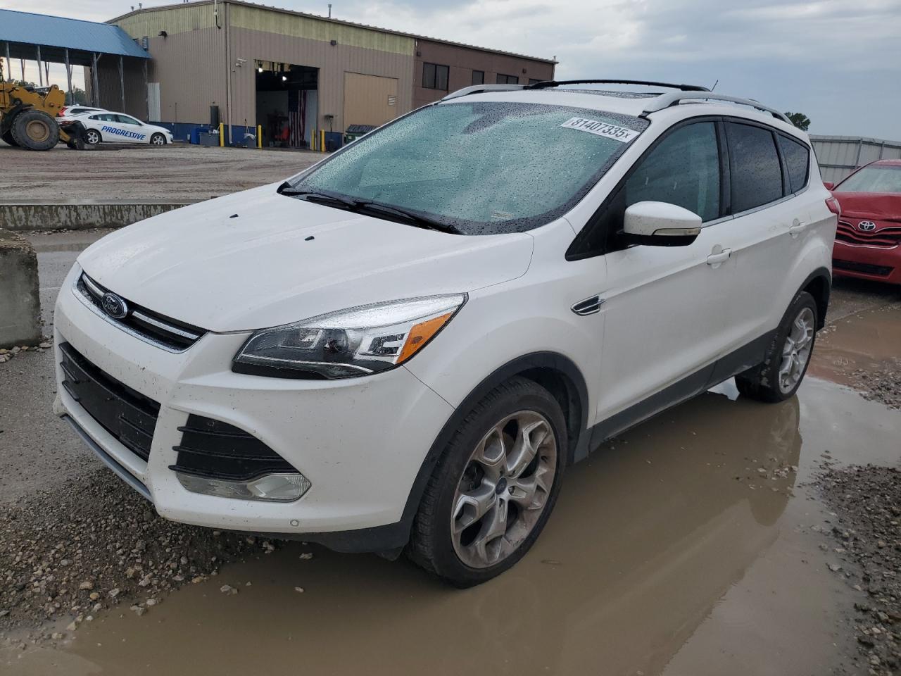 FORD ESCAPE TITANIUM