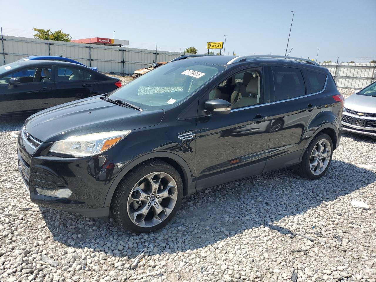 FORD ESCAPE TITANIUM