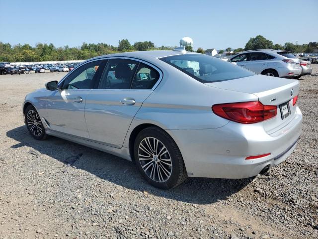 2019 BMW 530 XI #3305354330