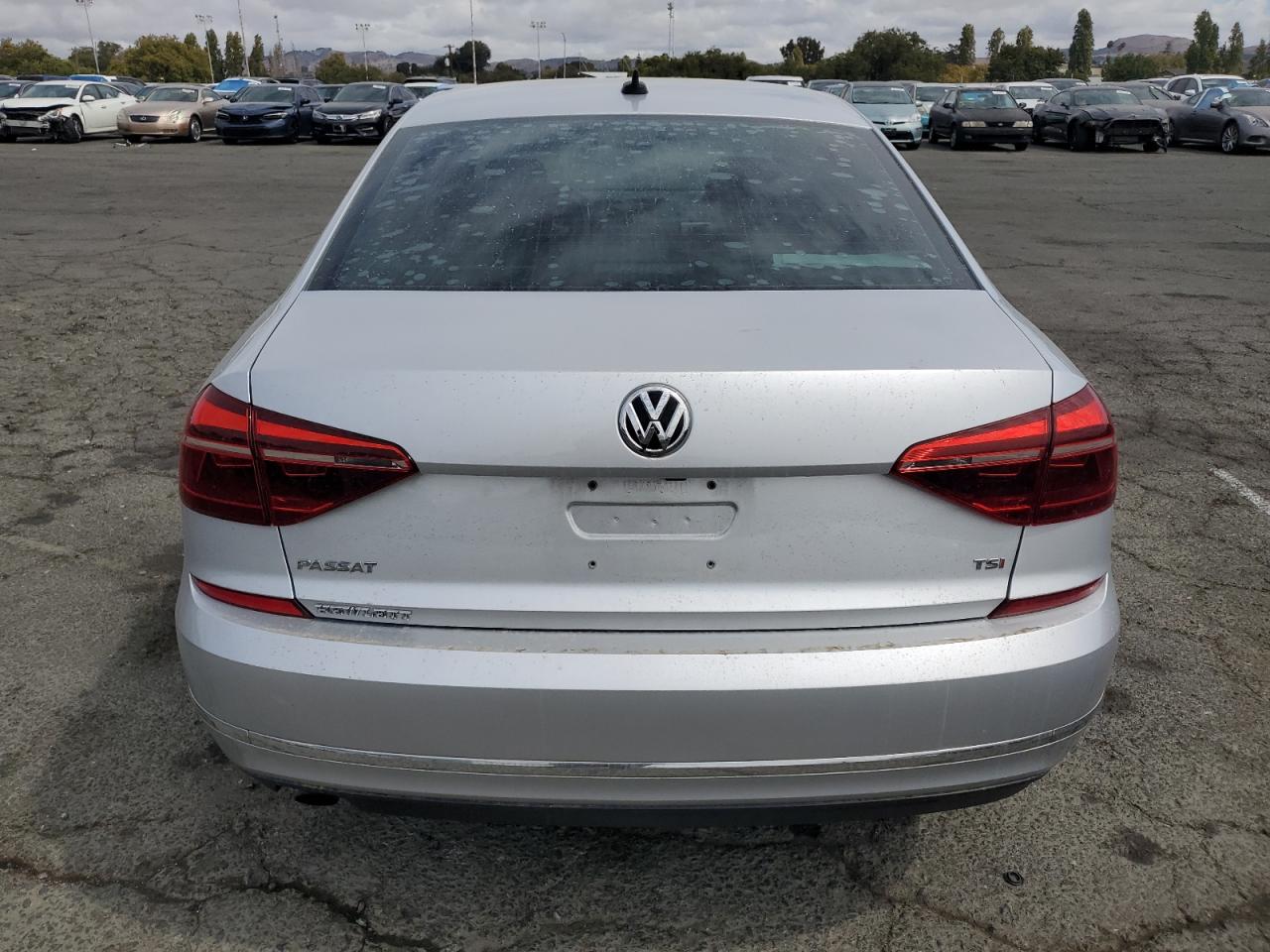 VOLKSWAGEN PASSAT WOLFSBURG