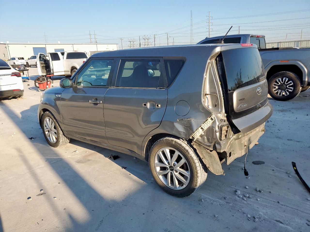 KIA SOUL +