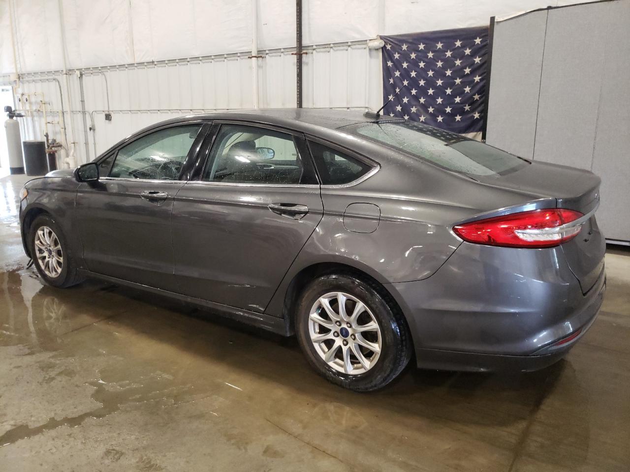 FORD FUSION S