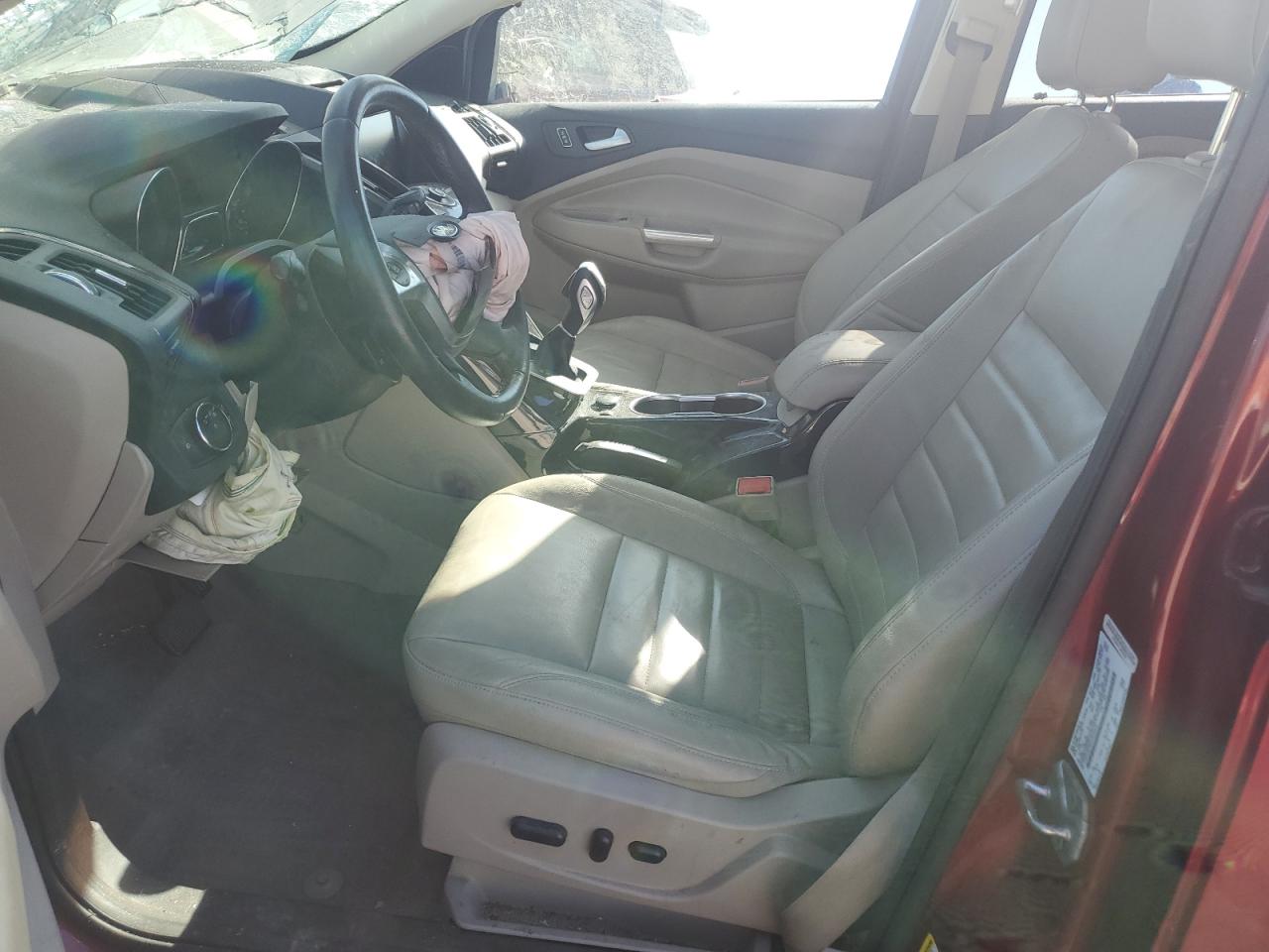 FORD ESCAPE TITANIUM