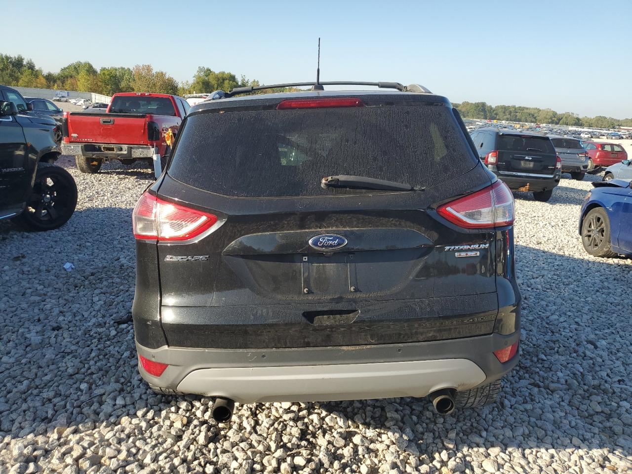 FORD ESCAPE TITANIUM