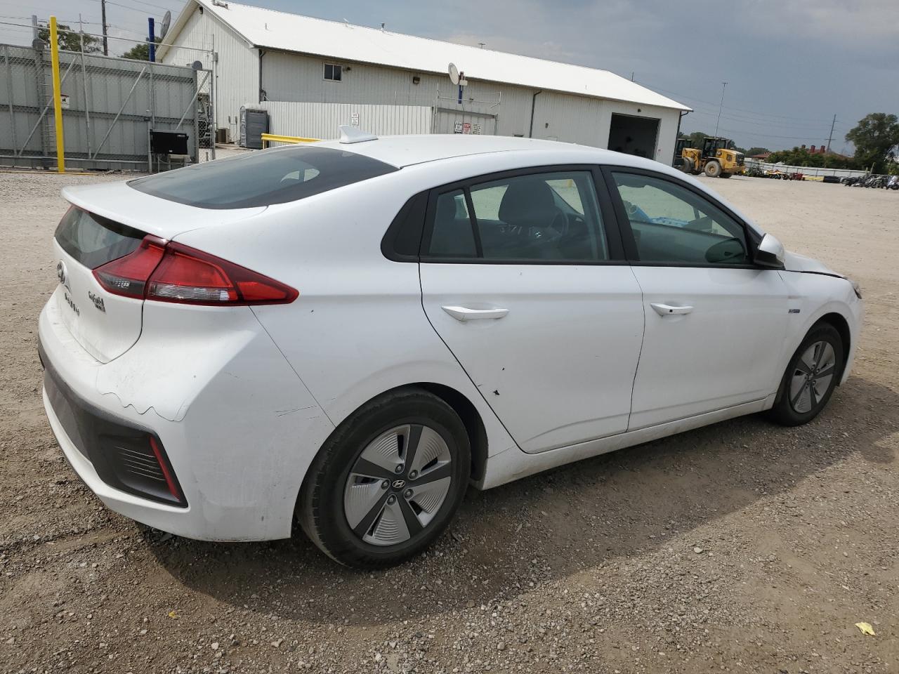 HYUNDAI IONIQ BLUE