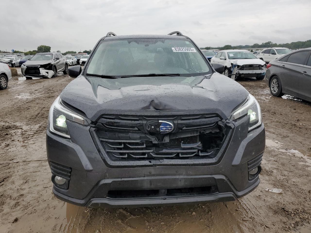 SUBARU FORESTER PREMIUM