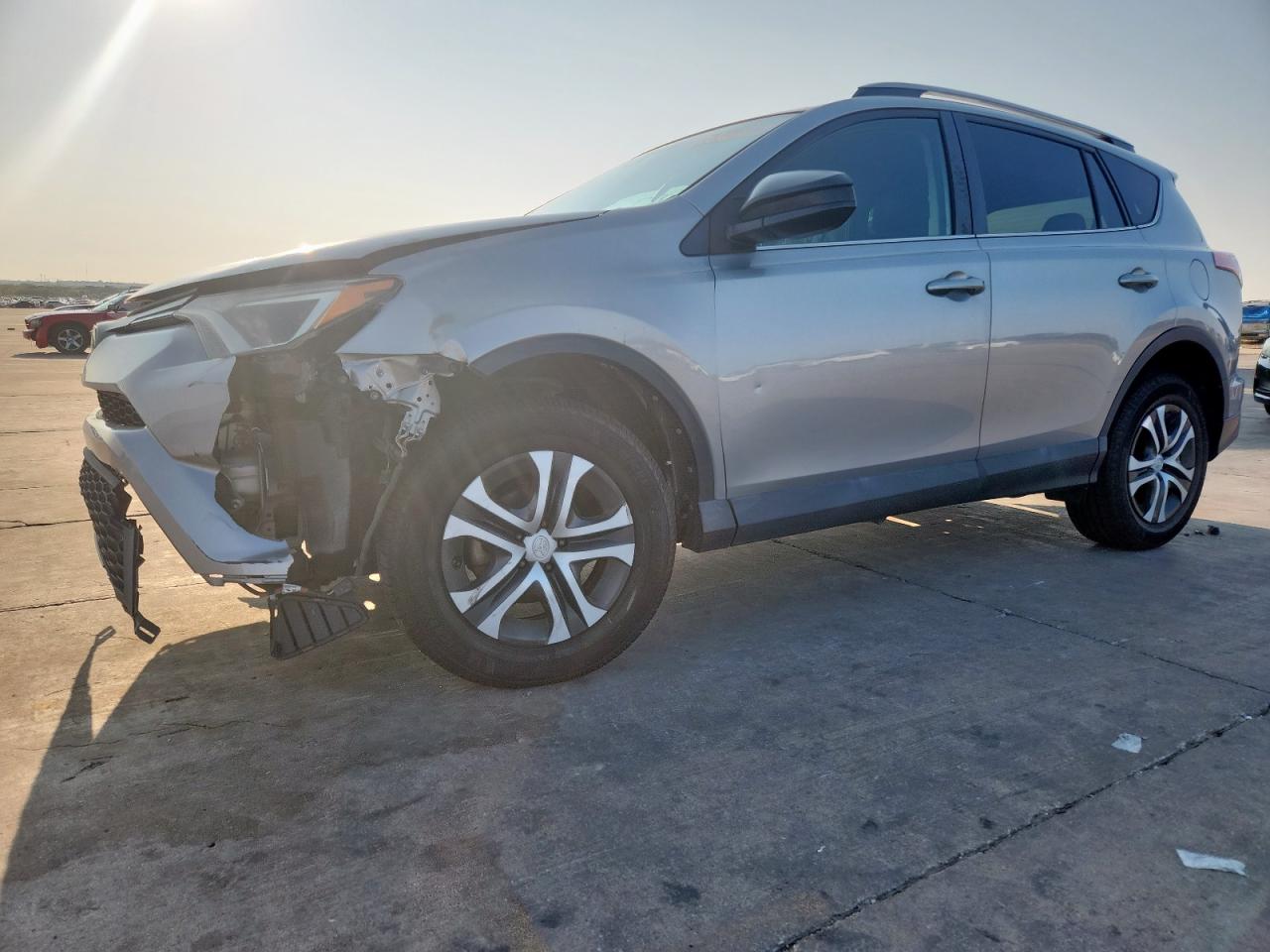 TOYOTA RAV4 LE