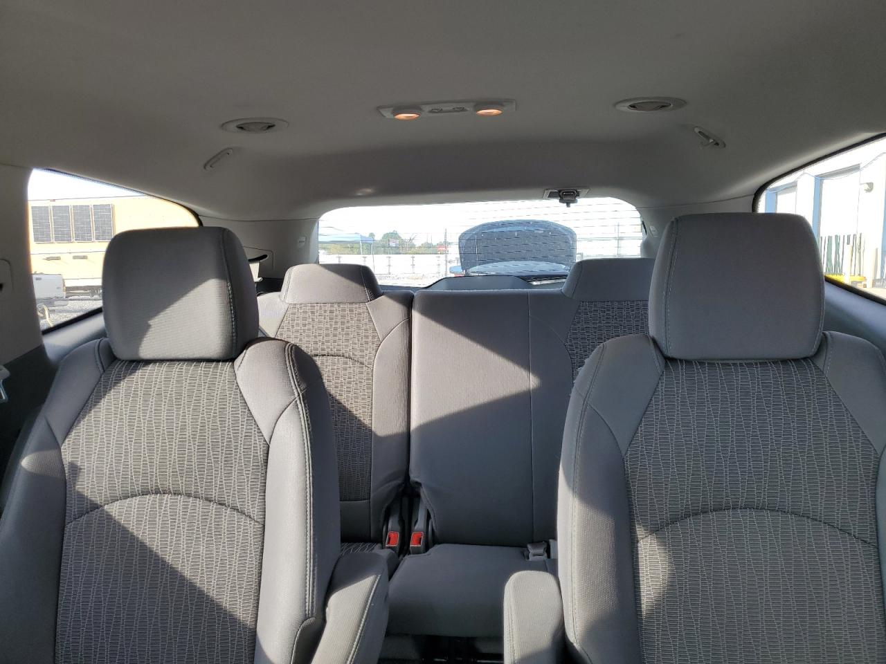 CHEVROLET TRAVERSE LT