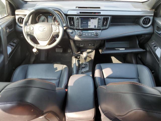 2018 TOYOTA RAV4 SE 2T3JFREV5JW768985