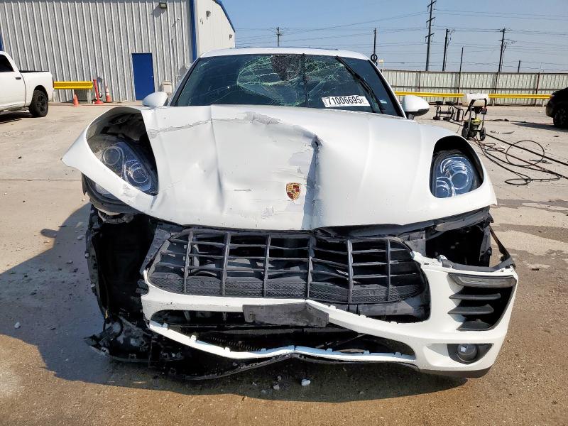 2018 PORSCHE MACAN WP1AA2A58JLB04662