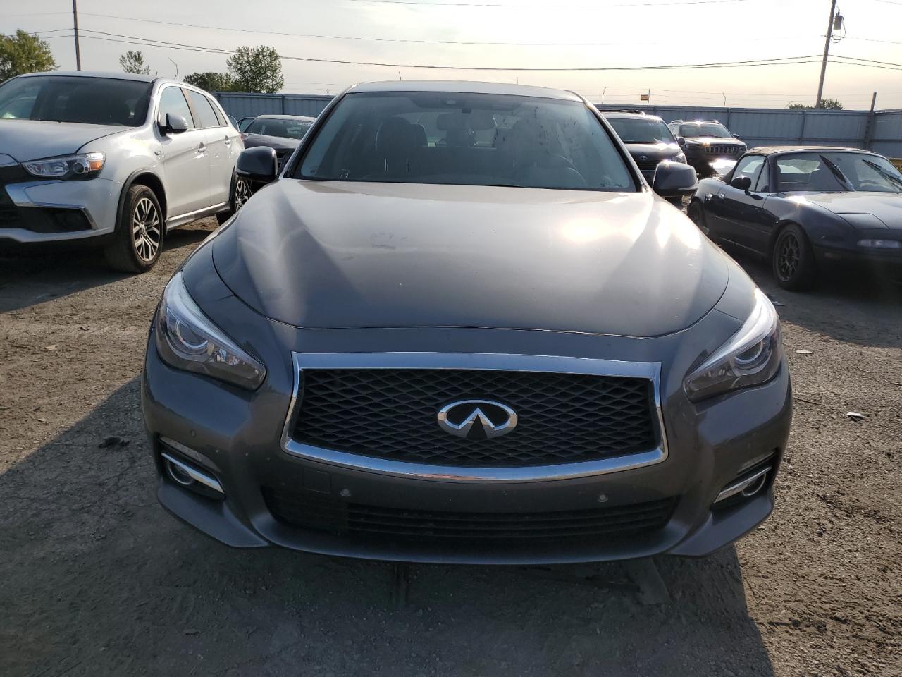 INFINITI Q50 HYBRID
