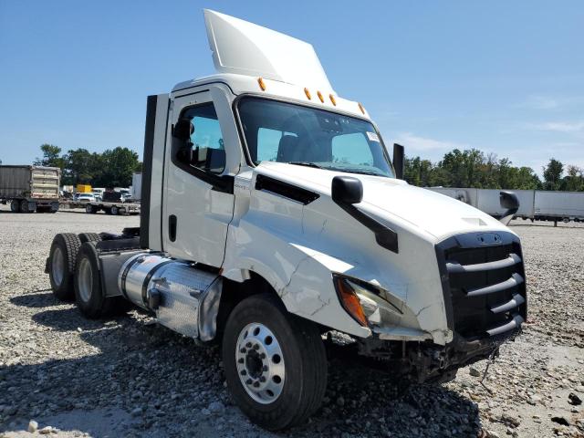 Global Auto Auctions: 2022 FREIGHTLINER CASCADIA 1