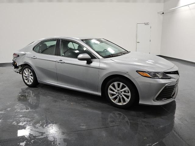 2024 TOYOTA CAMRY LE 4T1C11AK2RU228471