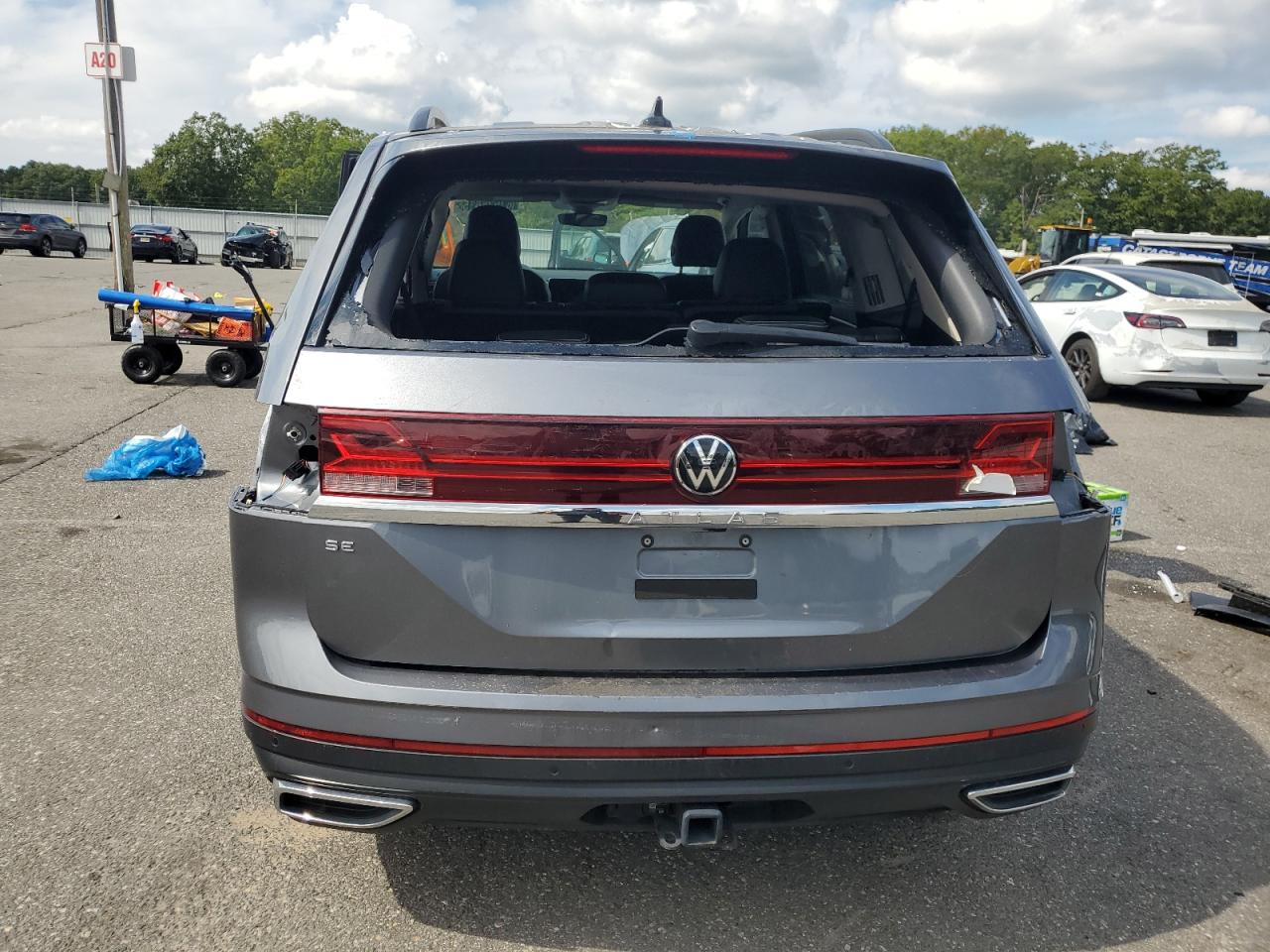 VOLKSWAGEN ATLAS SE