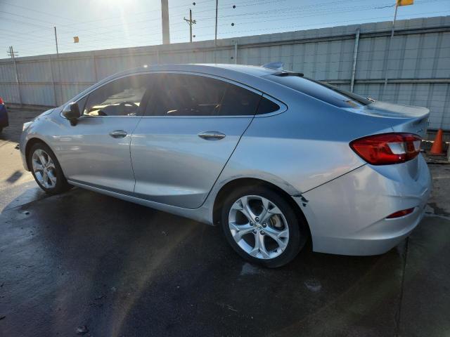 2018 CHEVROLET CRUZE PREM 1G1BF5SM8J7108758