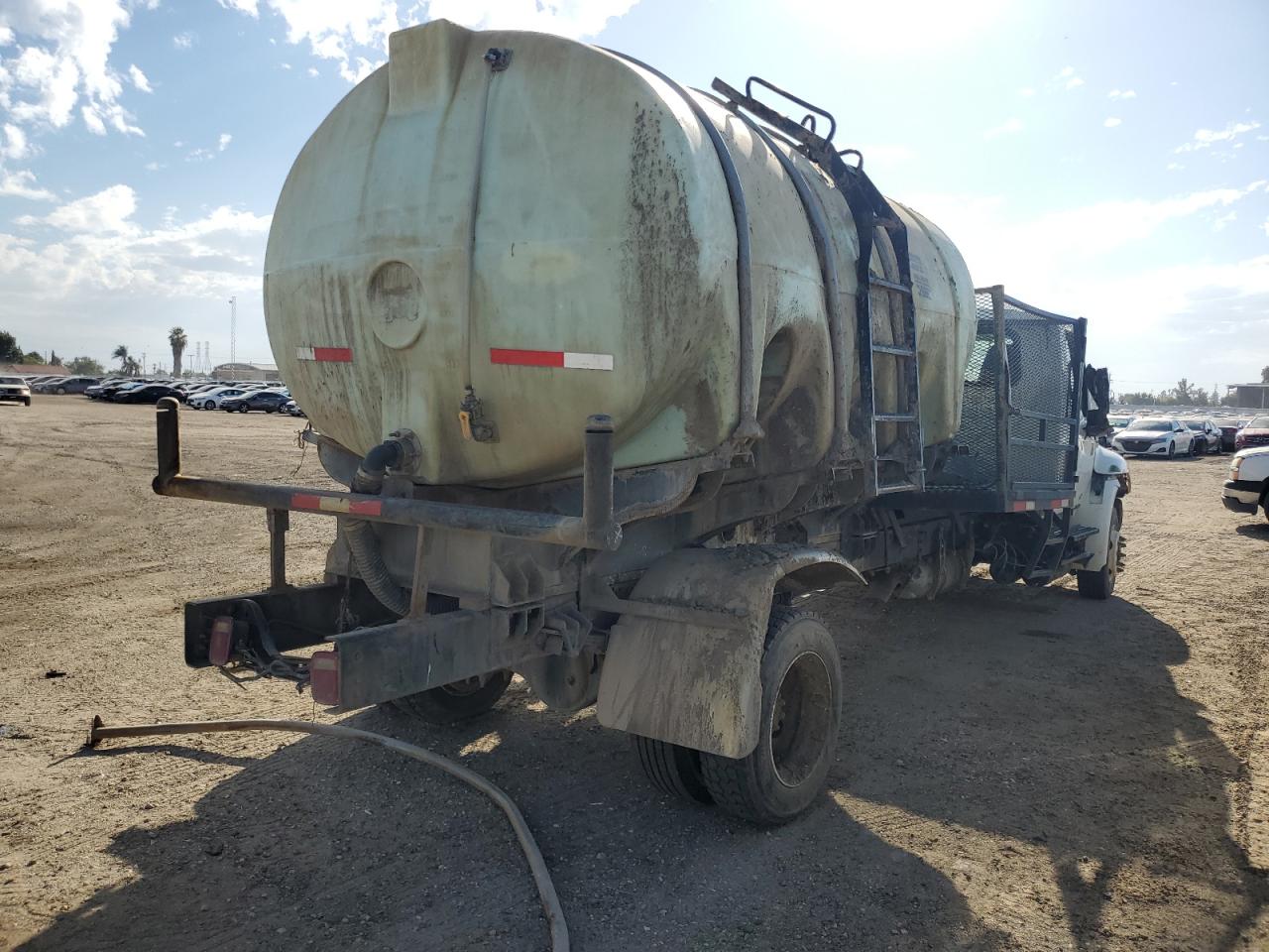 Lot #3302929627 2022 INTERNATIONAL MV607