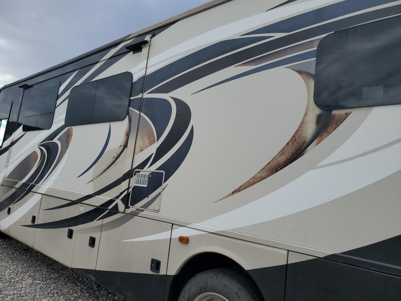 Lot #3264476406 2016 FORD F53