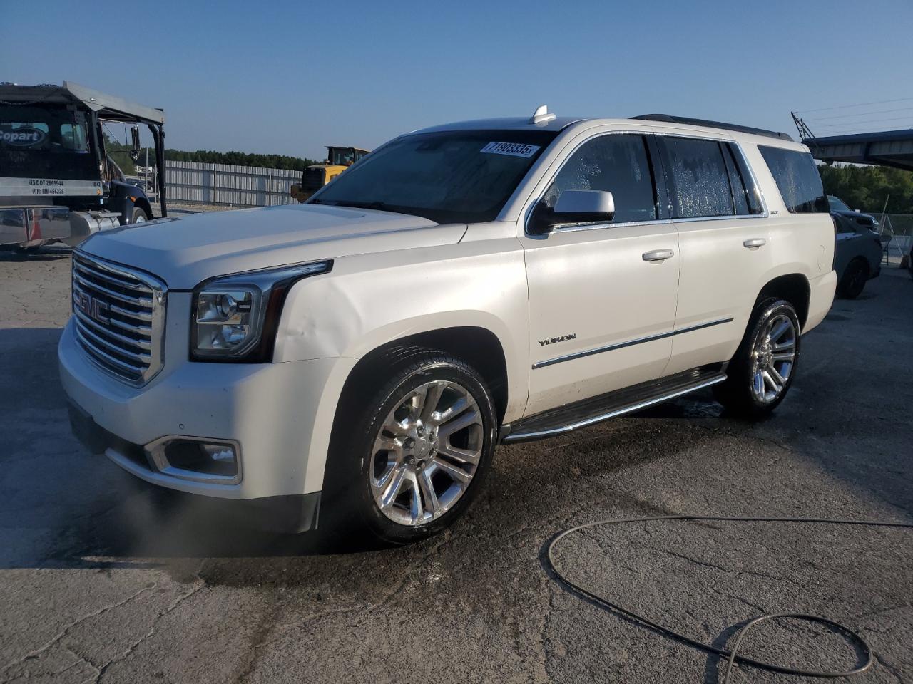 GMC YUKON SLT