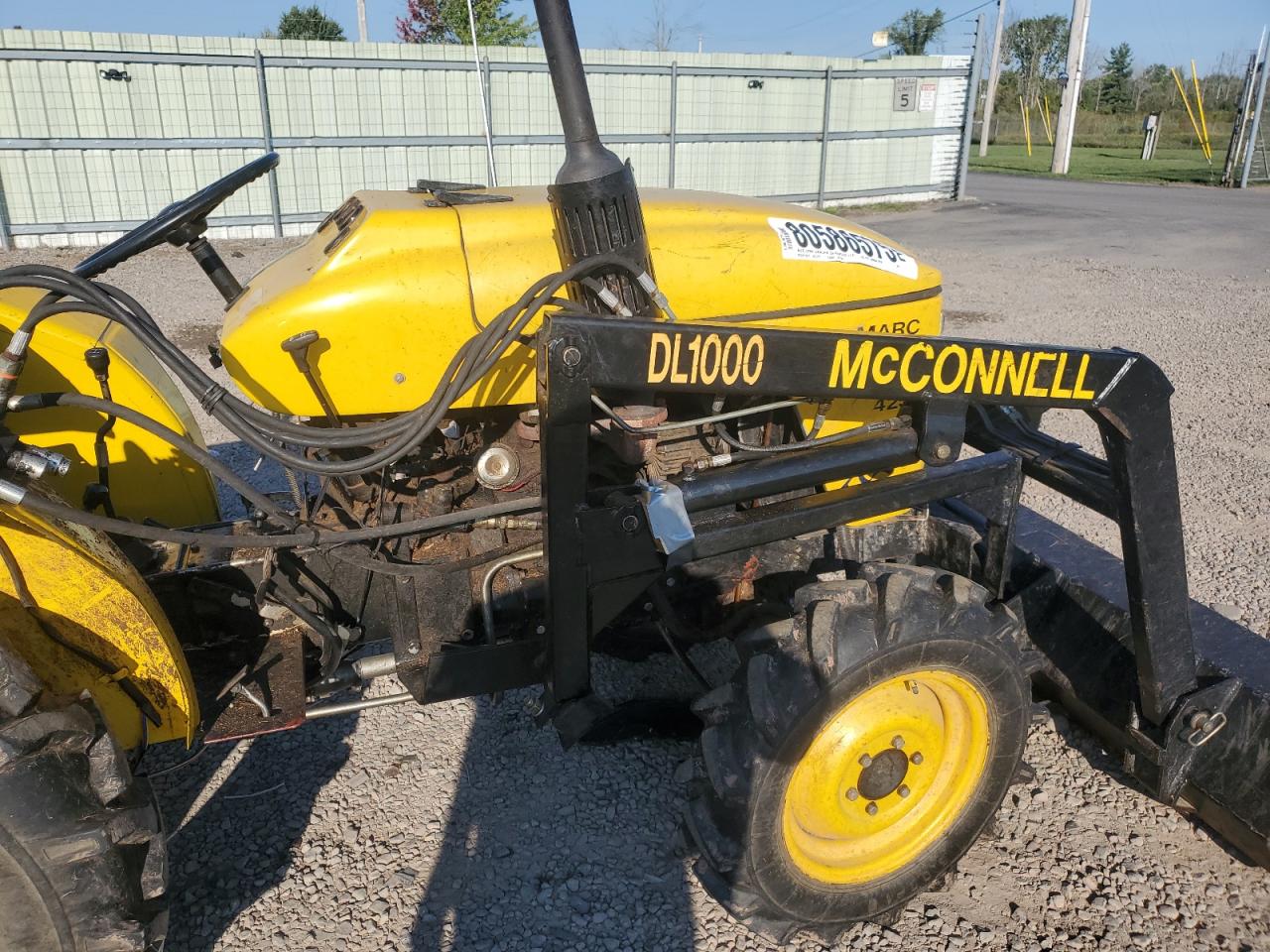 Lot #3304516533 2002 MCCO TRACTOR