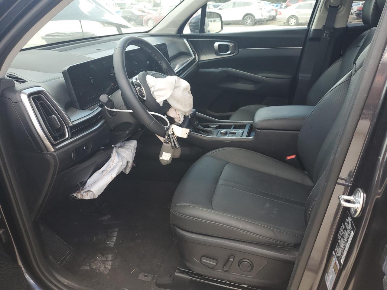 Lot #3302855917 2025 KIA SORENTO S