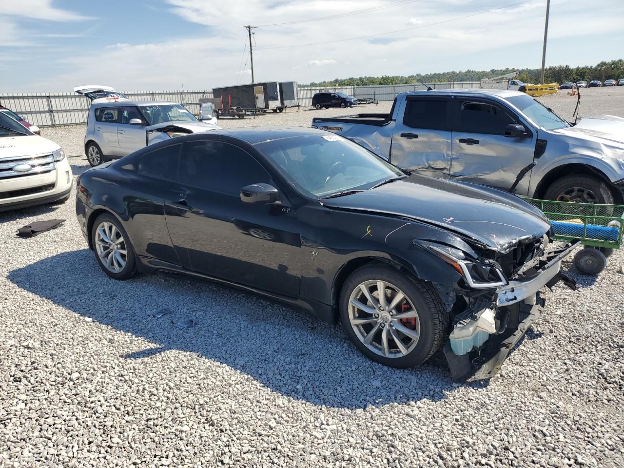 INFINITI Q60 JOURNEY